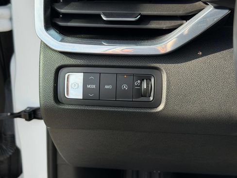 Used 2024 GMC Acadia Elevation AWD/4WD image 43