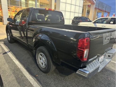 Used 2016 Nissan Frontier S image 4