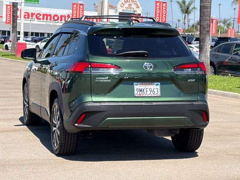 Certified 2024 Toyota Corolla Cross XLE w/ Convenience Package FWD image 44