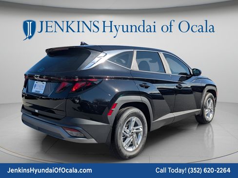 New 2026 Hyundai Tucson SE FWD image 3