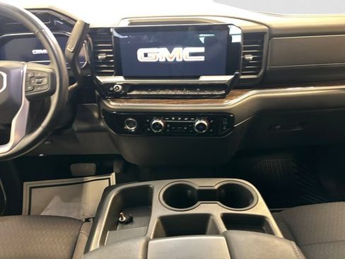 Used 2023 GMC Sierra 1500 Elevation AWD/4WD image 12