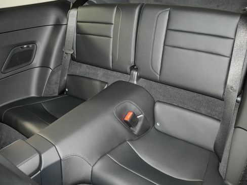 Certified 2024 Porsche 911 Carrera RWD image 38