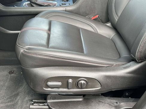 Used 2023 Chevrolet Traverse RS w/ LPO, Floor Liner Package AWD/4WD image 17