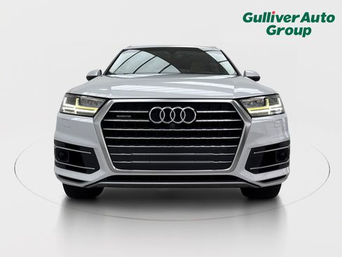 Used 2017 Audi Q7 3.0T Premium Plus w/ Premium Plus Package AWD/4WD image 14