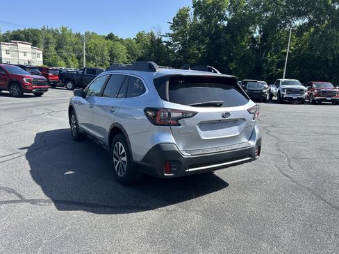 Used 2020 Subaru Outback Premium AWD/4WD image 8