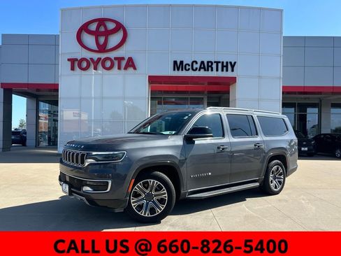 Used 2023 Jeep Wagoneer L Series II AWD/4WD image 1