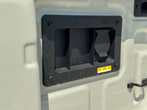 New 2025 Ford Ranger XLT w/ Equipment Group 301A High image 39