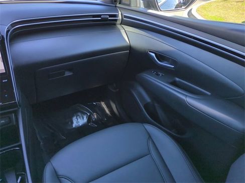 Certified 2024 Hyundai Santa Cruz Night image 17