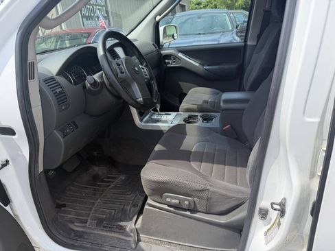 Used 2008 Nissan Pathfinder SE AWD/4WD image 26