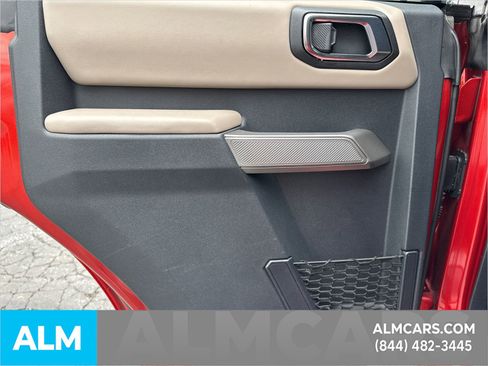 Used 2022 Ford Bronco Wildtrak image 25