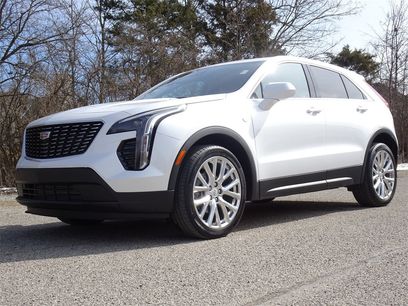 Certified 2022 Cadillac XT4 Luxury w/ Cold Weather Package