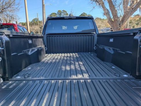 Used 2026 Toyota Tacoma TRD Off-Road image 13