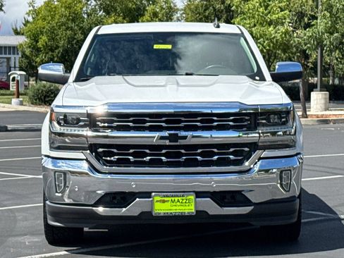 Used 2018 Chevrolet Silverado 1500 LTZ w/ Sport Package AWD/4WD image 7