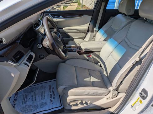 Used 2017 Cadillac XTS Luxury w/ Driver Awareness Package AWD/4WD image 28