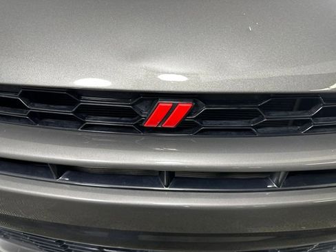 Used 2024 Dodge Hornet R/T w/ R/T Blacktop Package image 9