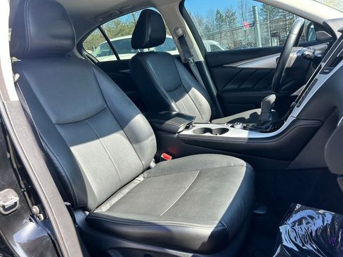 Used 2021 INFINITI Q50 Luxe w/ Seat & Sound Package image 11