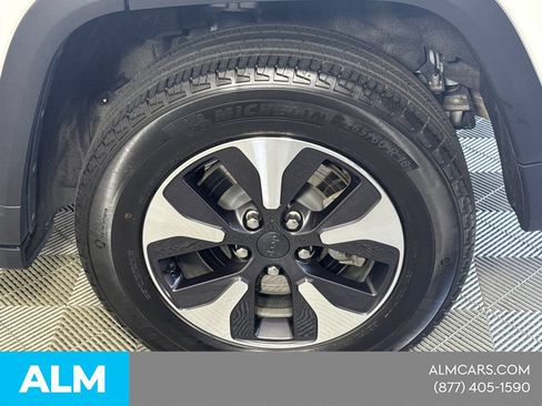 Used 2024 Jeep Grand Cherokee Limited 4xe AWD/4WD image 23