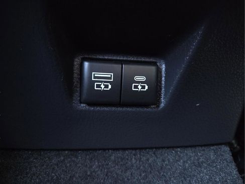 Certified 2025 Toyota Camry LE image 15