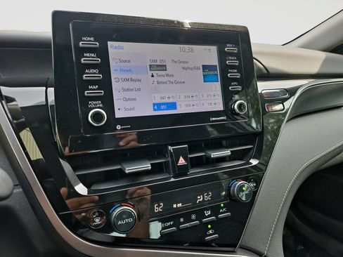Used 2023 Toyota Camry SE FWD image 27