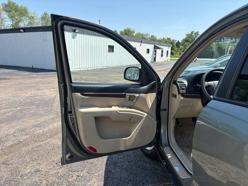 Used 2009 Hyundai Santa Fe GLS FWD image 20