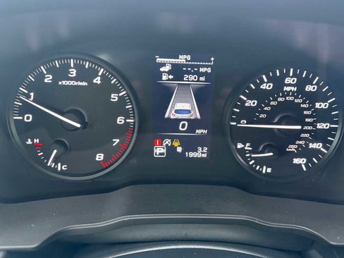 Certified 2025 Subaru Impreza 2.0i image 19