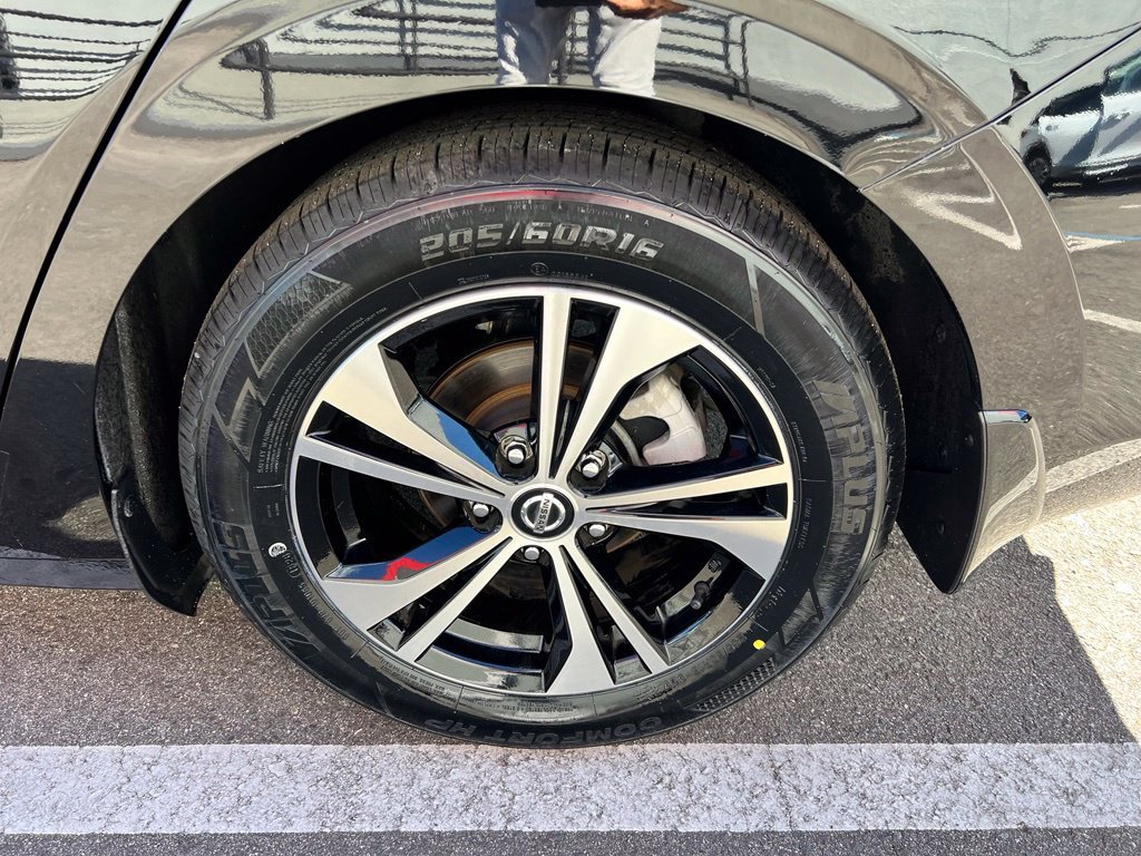 Used 2020 Nissan Sentra SV FWD image 11