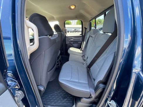 Used 2020 RAM 1500 Big Horn AWD/4WD image 17