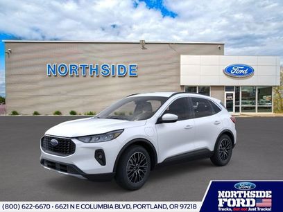 New 2025 Ford Escape SE w/ Class II Trailer Tow Package