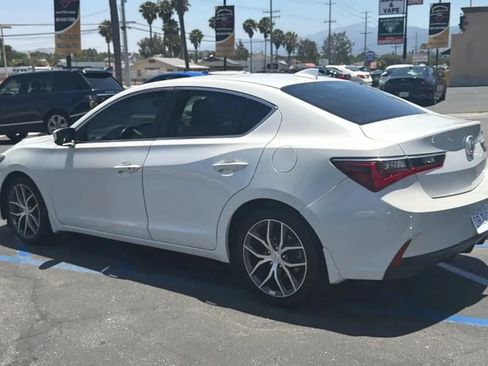 Used 2019 Acura ILX FWD image 5
