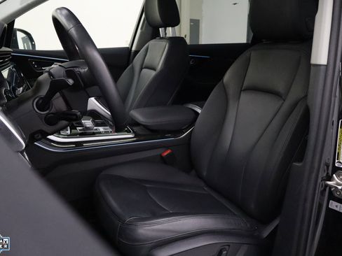 Used 2024 Audi Q7 3.0T Premium Plus image 15