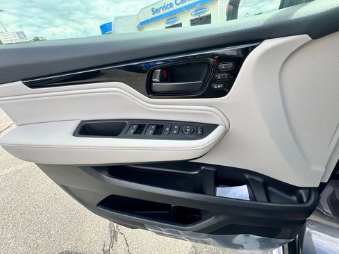 New 2026 Honda Odyssey Touring image 13