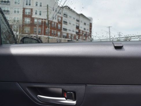 Used 2025 Toyota Grand Highlander FWD image 27