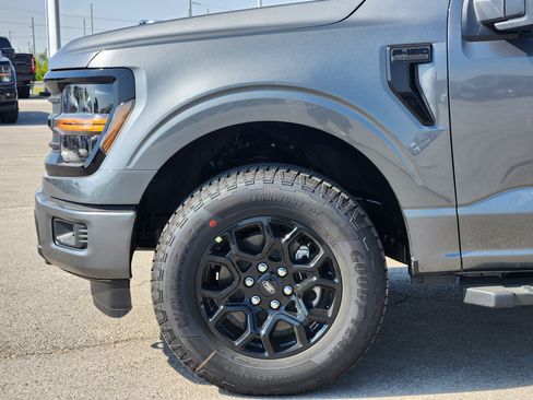 New 2026 Ford F150 XLT w/ FX4 Off-Road Package AWD/4WD image 8