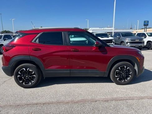 Used 2023 Chevrolet TrailBlazer LT FWD image 5
