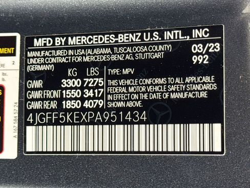 Certified 2023 Mercedes-Benz GLS 450 4MATIC image 31