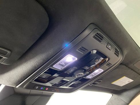 Used 2025 Cadillac Escalade ESV Sport Platinum w/ LPO, ONYX Package image 27