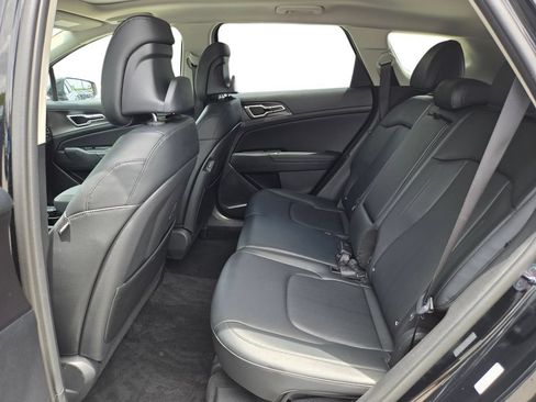 Certified 2026 Kia Sportage EX w/ EX Panorama Roof Package FWD image 20