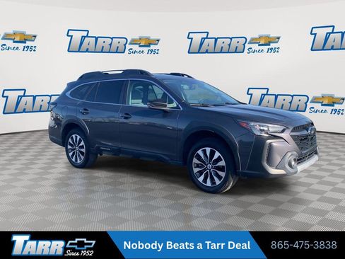 Used 2024 Subaru Outback Limited AWD/4WD image 2