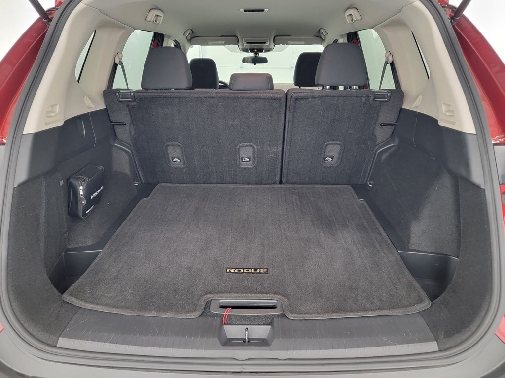 Used 2023 Nissan Rogue S FWD image 25