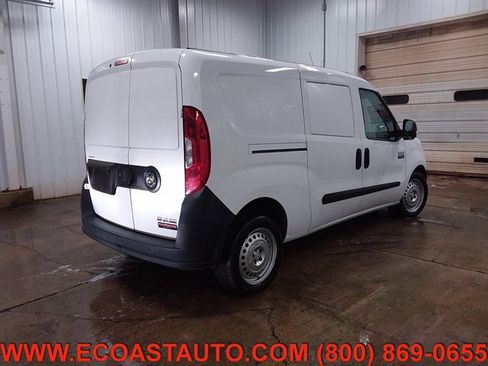 Used 2019 RAM ProMaster City Tradesman image 3
