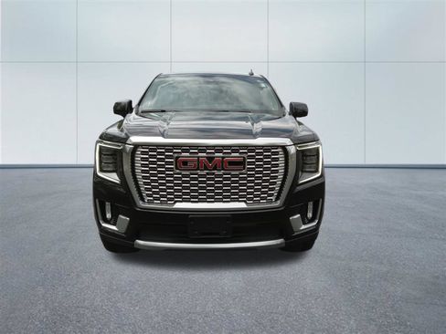 Used 2024 GMC Yukon XL Denali w/ LPO, Floor Liner Package AWD/4WD image 5