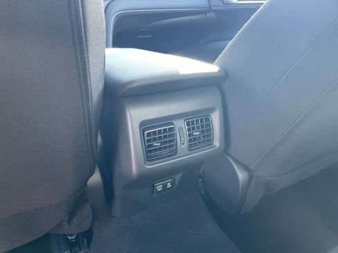 Used 2025 Toyota Camry LE image 23