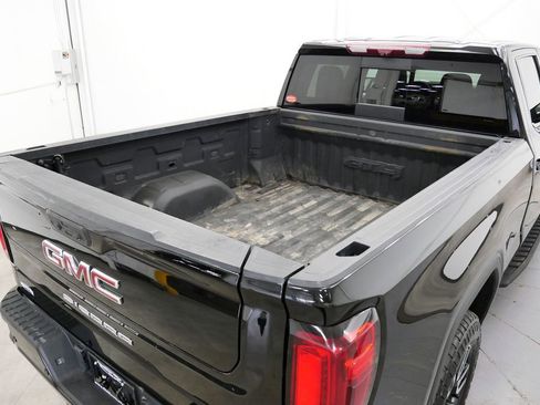 Used 2022 GMC Sierra 1500 AT4 w/ AT4 Premium Package image 39