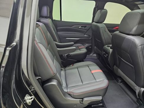 Used 2024 Chevrolet Traverse RS w/ LPO, Floor Liner Package AWD/4WD image 20