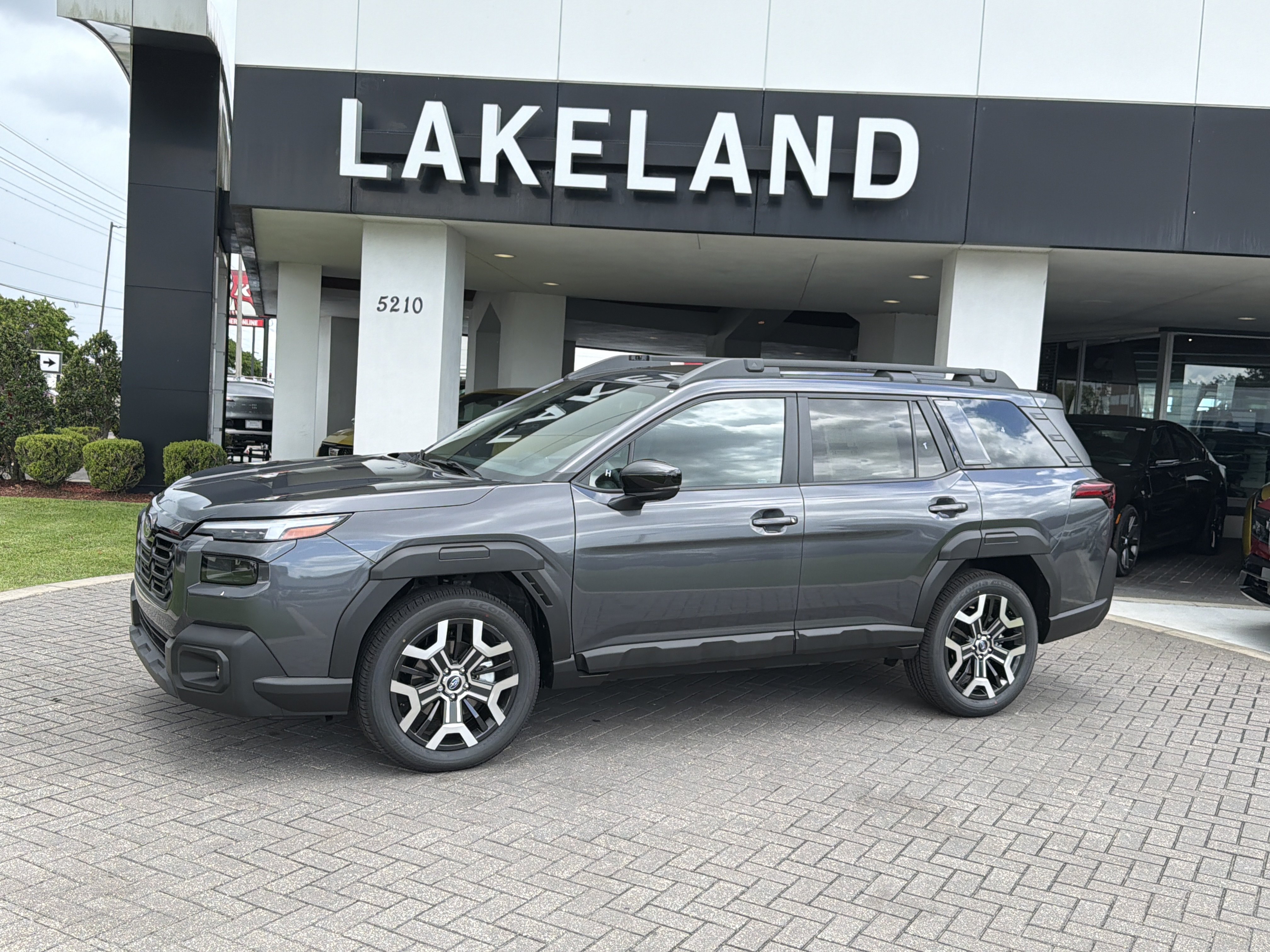 New 2026 Subaru Outback Touring XT AWD/4WD image 2