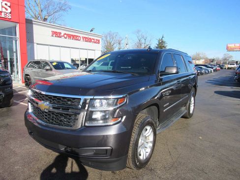 Used 2017 Chevrolet Tahoe LT image 1