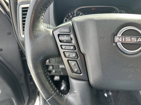 Used 2023 Nissan Frontier SV w/ SV Convenience Package image 19