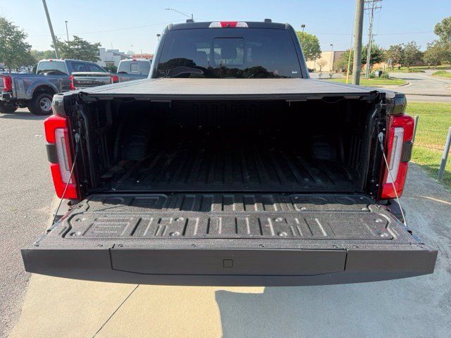 Used 2026 Ford F250 Platinum w/ Platinum Plus Package AWD/4WD image 9