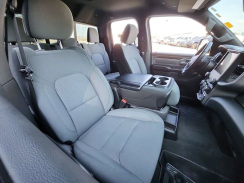 Used 2023 RAM 1500 Big Horn image 31