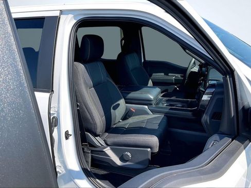 Used 2024 Ford F150 STX RWD image 30